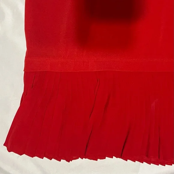 Michael Kors Red Pleated Hem Shift Dress sleeveless size Medium Scoop knockline - Picture 6 of 10